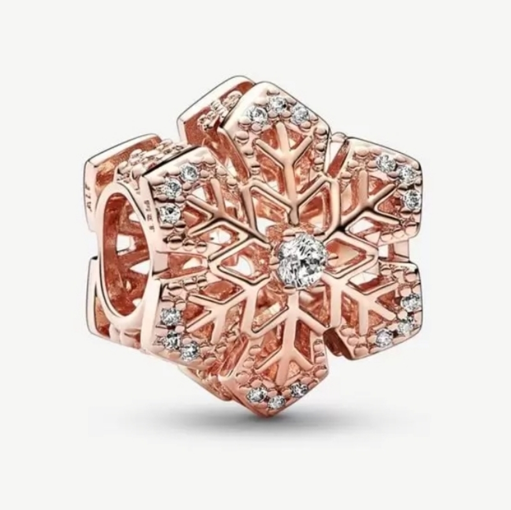 💯Authentic NEW Pandora 14K Pltd Festive Snowflake Charm CZ